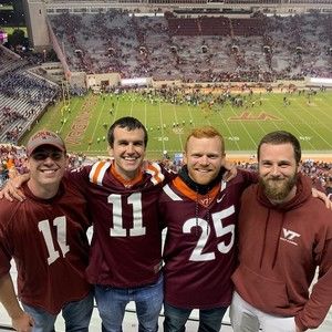 Meet your Posher, Travis